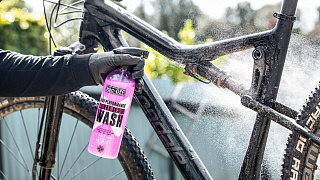 Очиститель MUC-OFF универсальный, High Performance Waterless Wash 750ml - фото